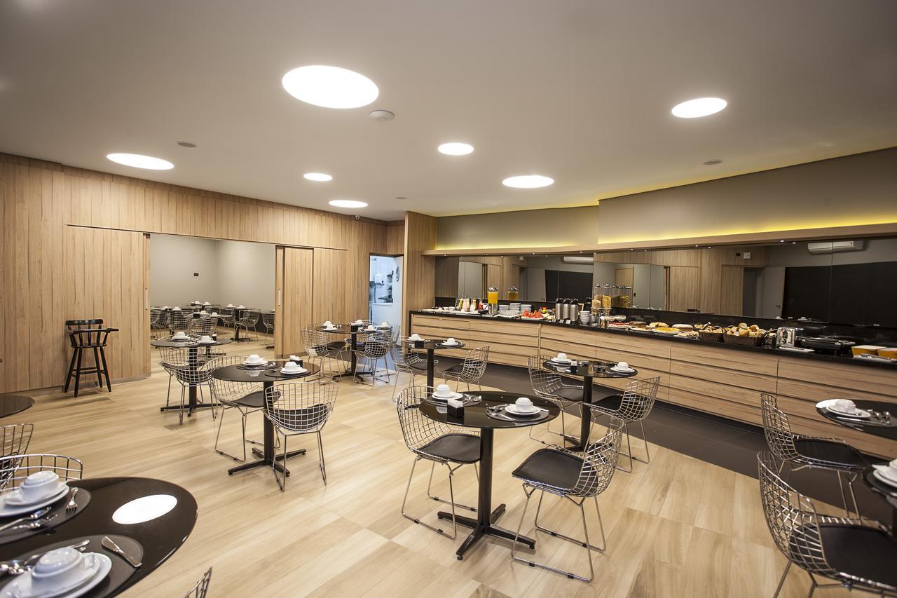 Max Plaza Hotel Марілія Екстер'єр фото