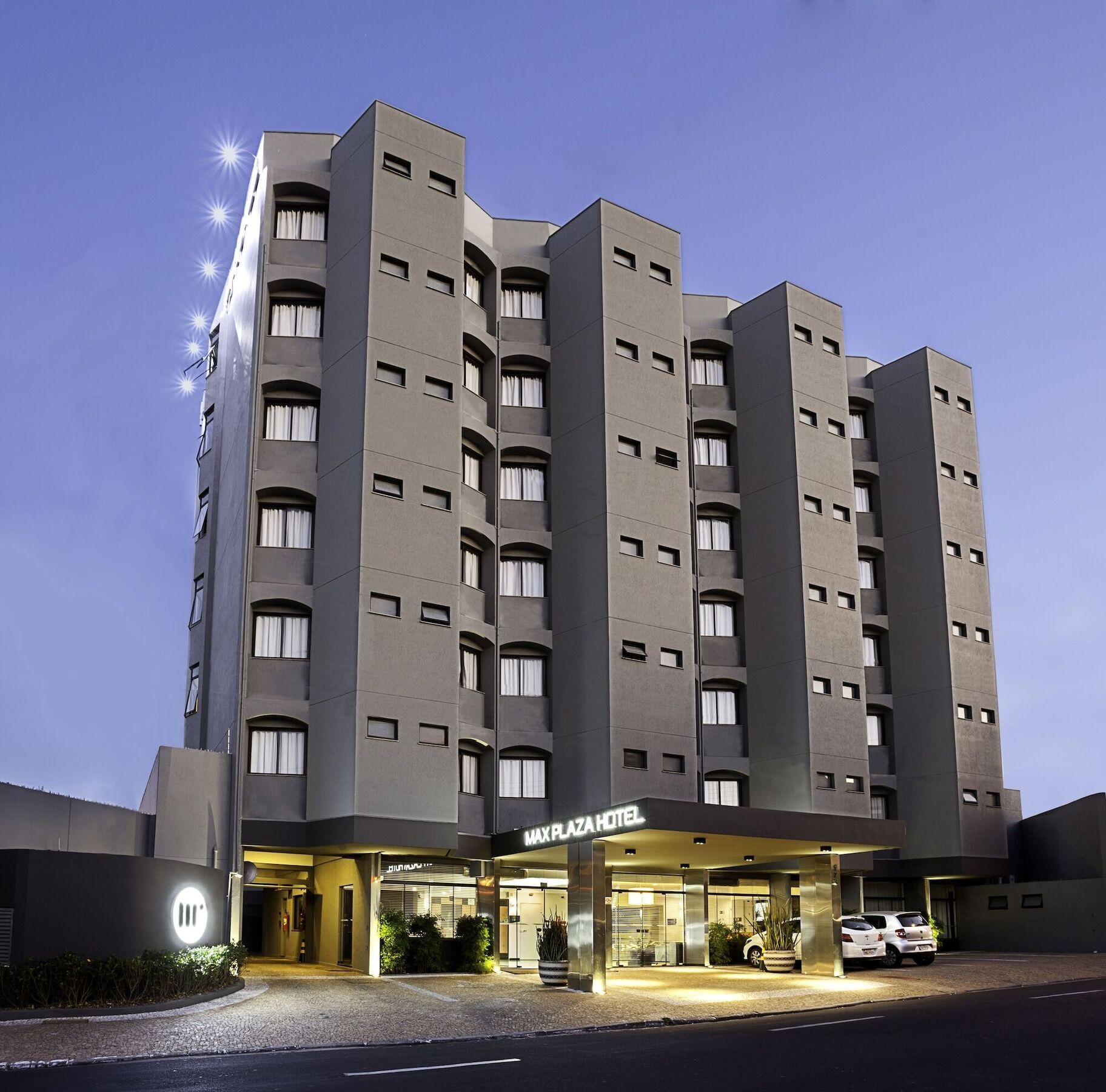 Max Plaza Hotel Марілія Екстер'єр фото